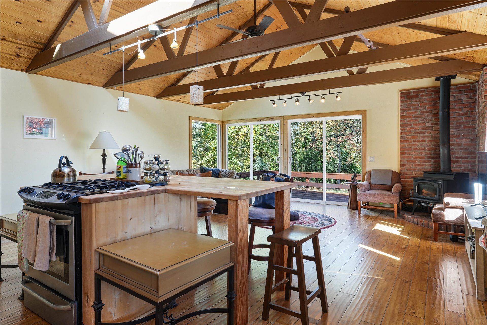 Property photo 63